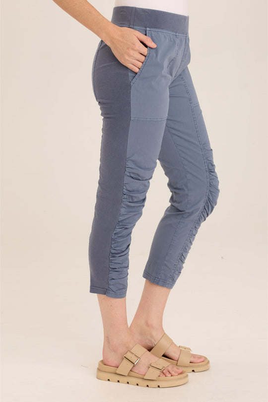 Geyser Pull-On Poplin/Jersey Ruched Crop