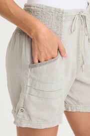 Rebel Linen Tabbed Short