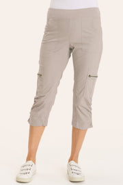 Nadia Crop