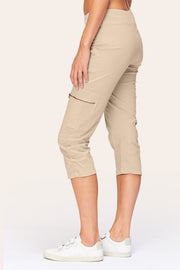 Nadia Crop