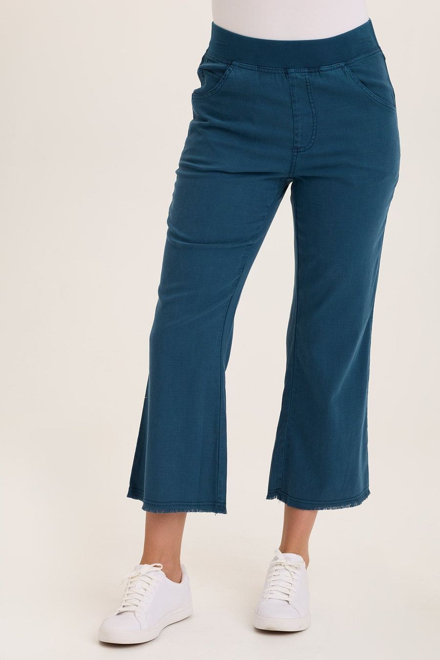 Lorilei Twill Flare Pull-On Pant