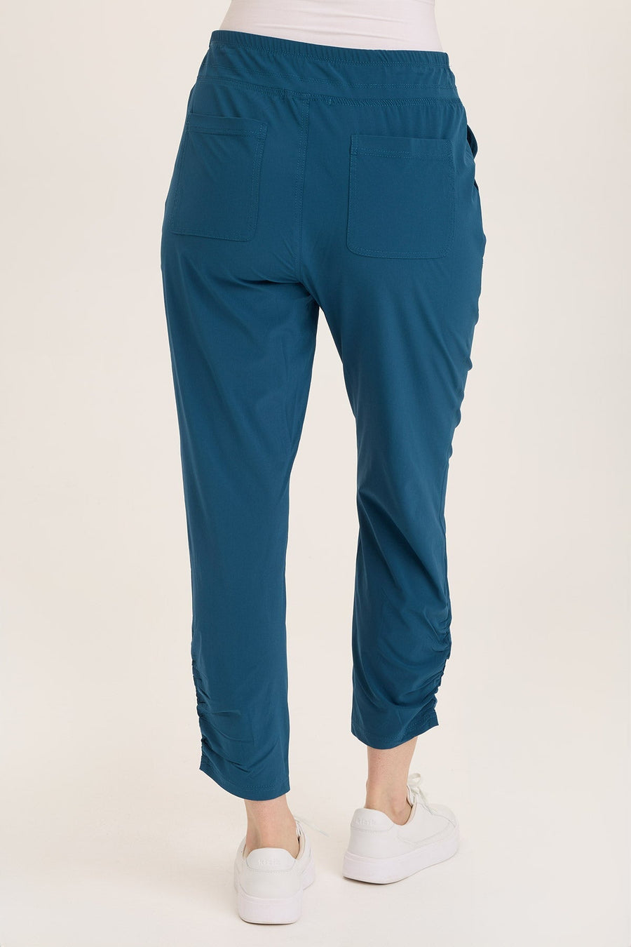 Lyan Active Whisper Stretch Ruched Crop Legging