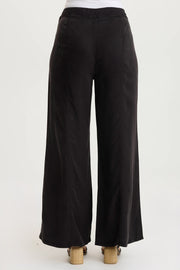Tarla Twill Dropped Pocket Wide Leg Pant