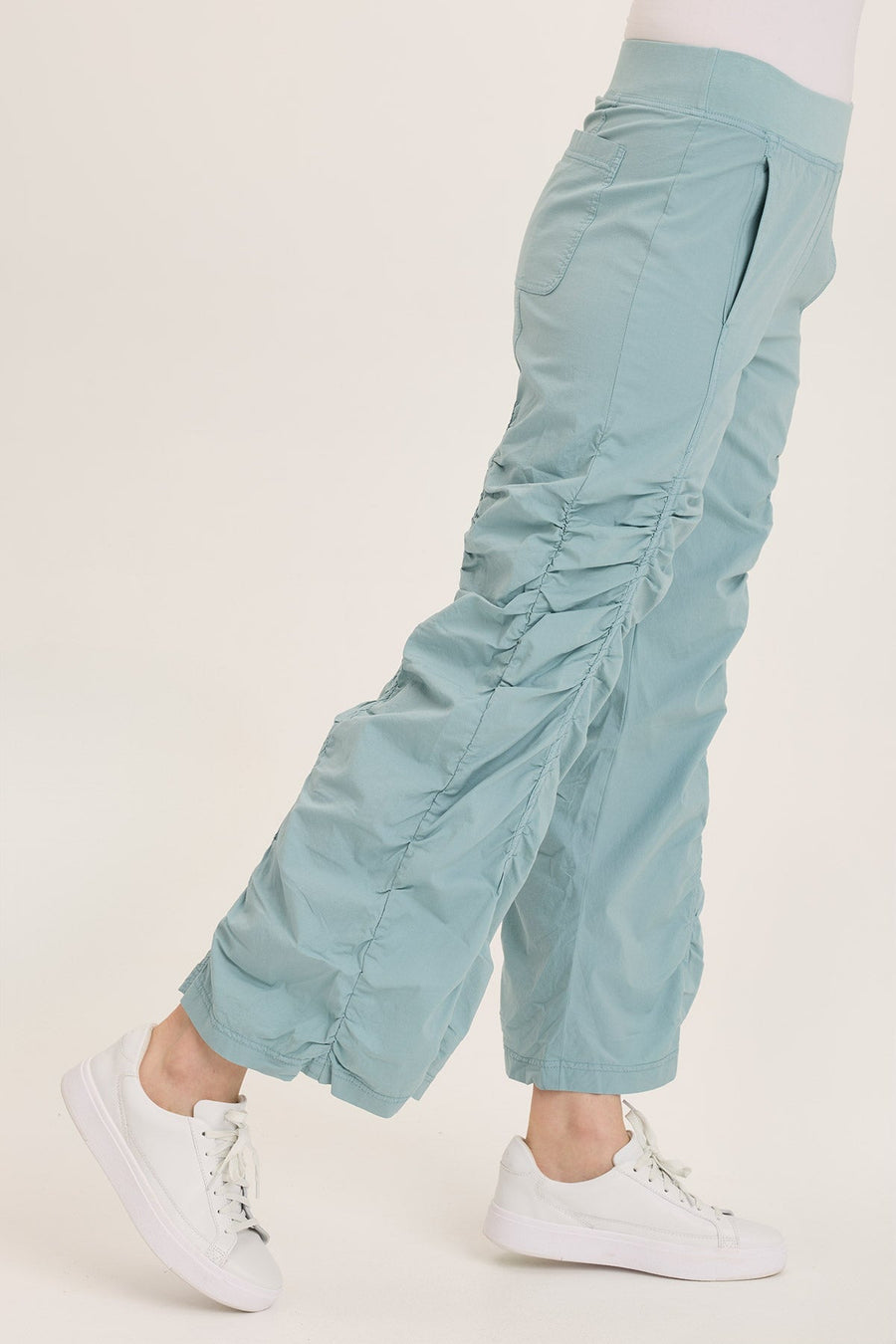 Naola Stretch Poplin Ruched Flare Gaucho